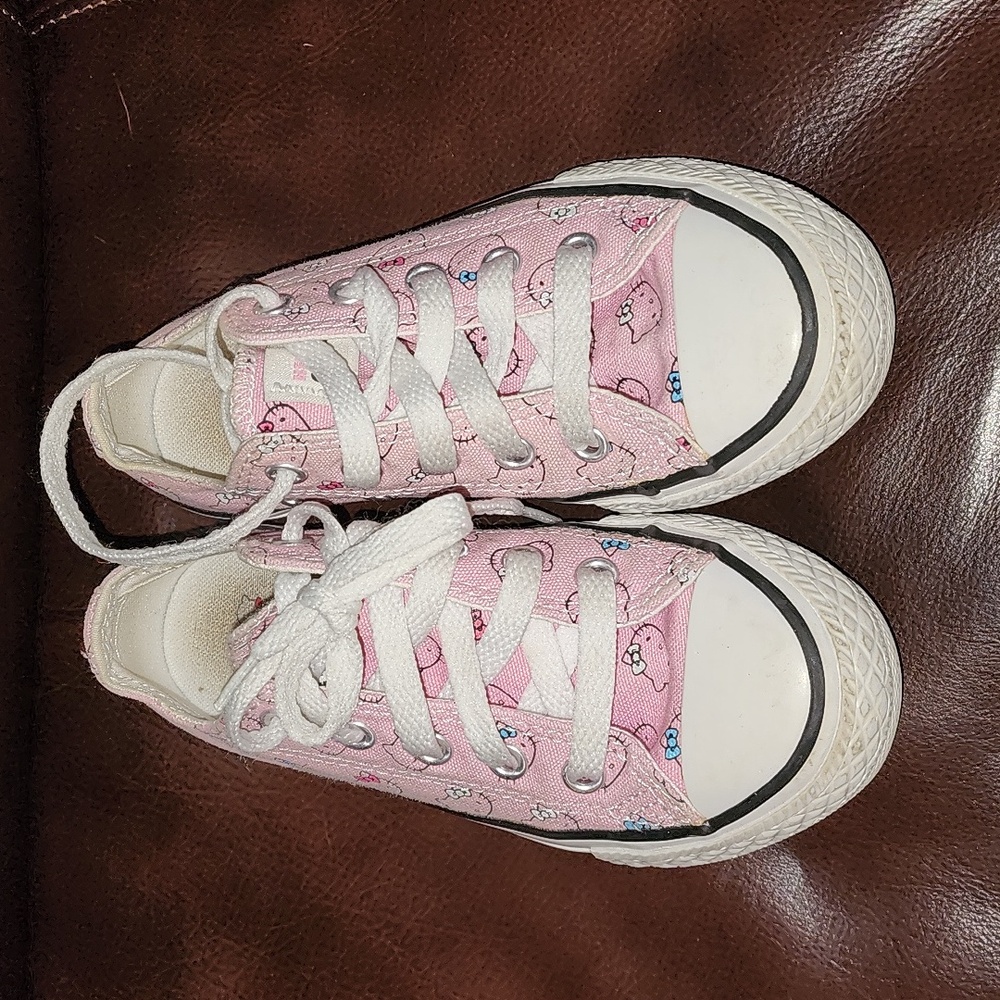 Converse HELLO KITTY size 11!